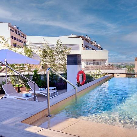 Apartamentos Luna Suites גרנדה מראה חיצוני תמונה