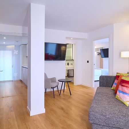 Apartamentos Luna Suites גרנדה מראה חיצוני תמונה