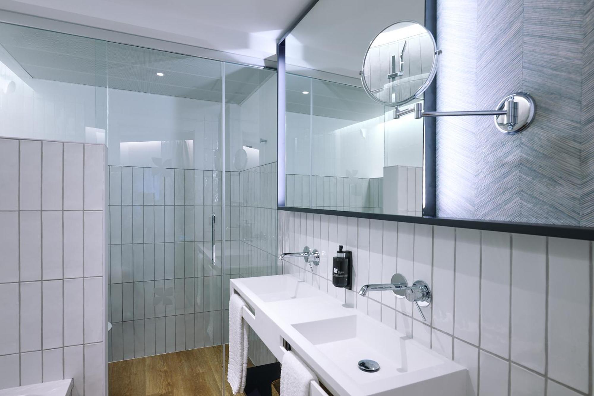 Apartamentos Luna Suites גרנדה מראה חיצוני תמונה
