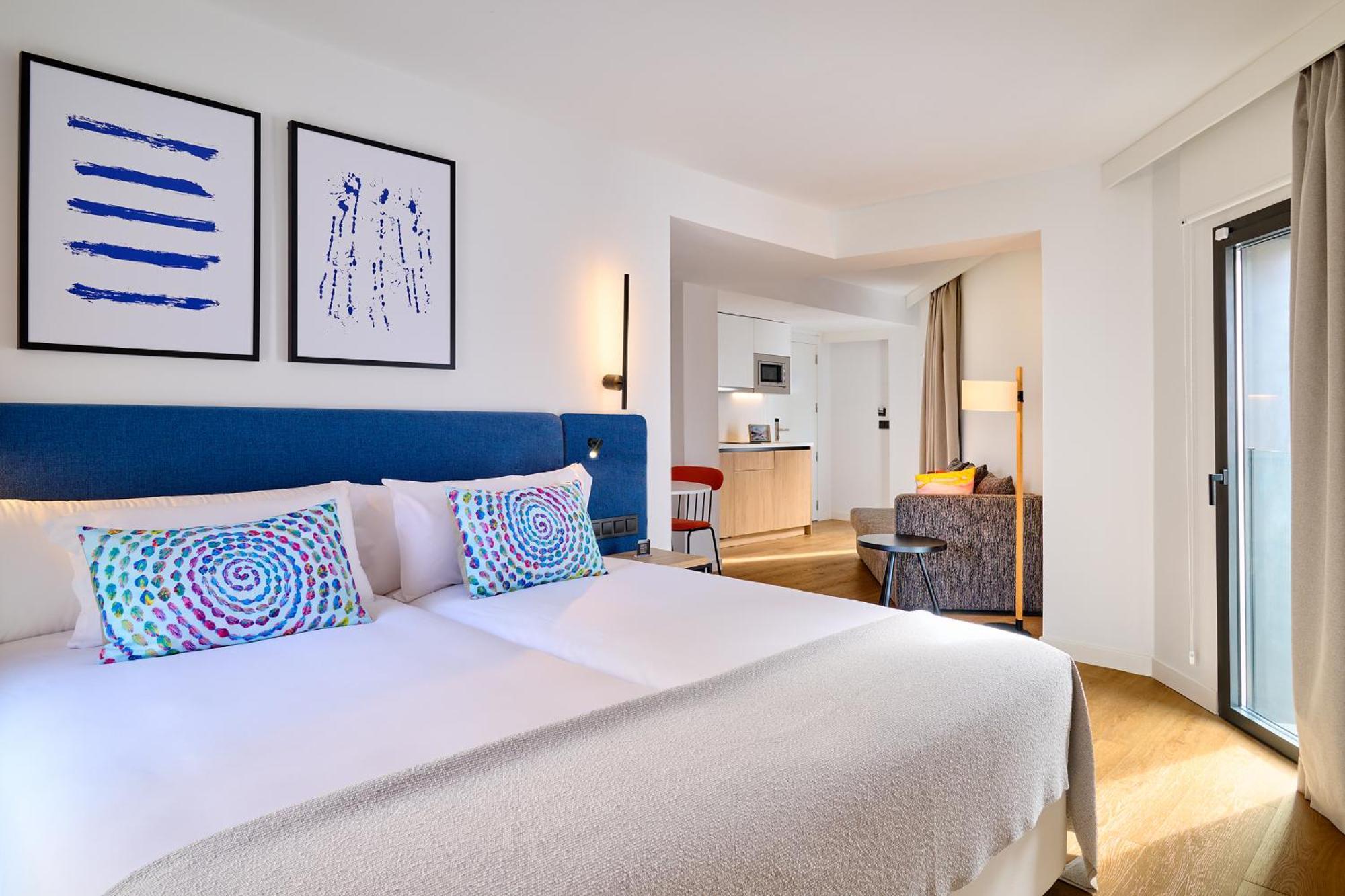 Apartamentos Luna Suites גרנדה מראה חיצוני תמונה