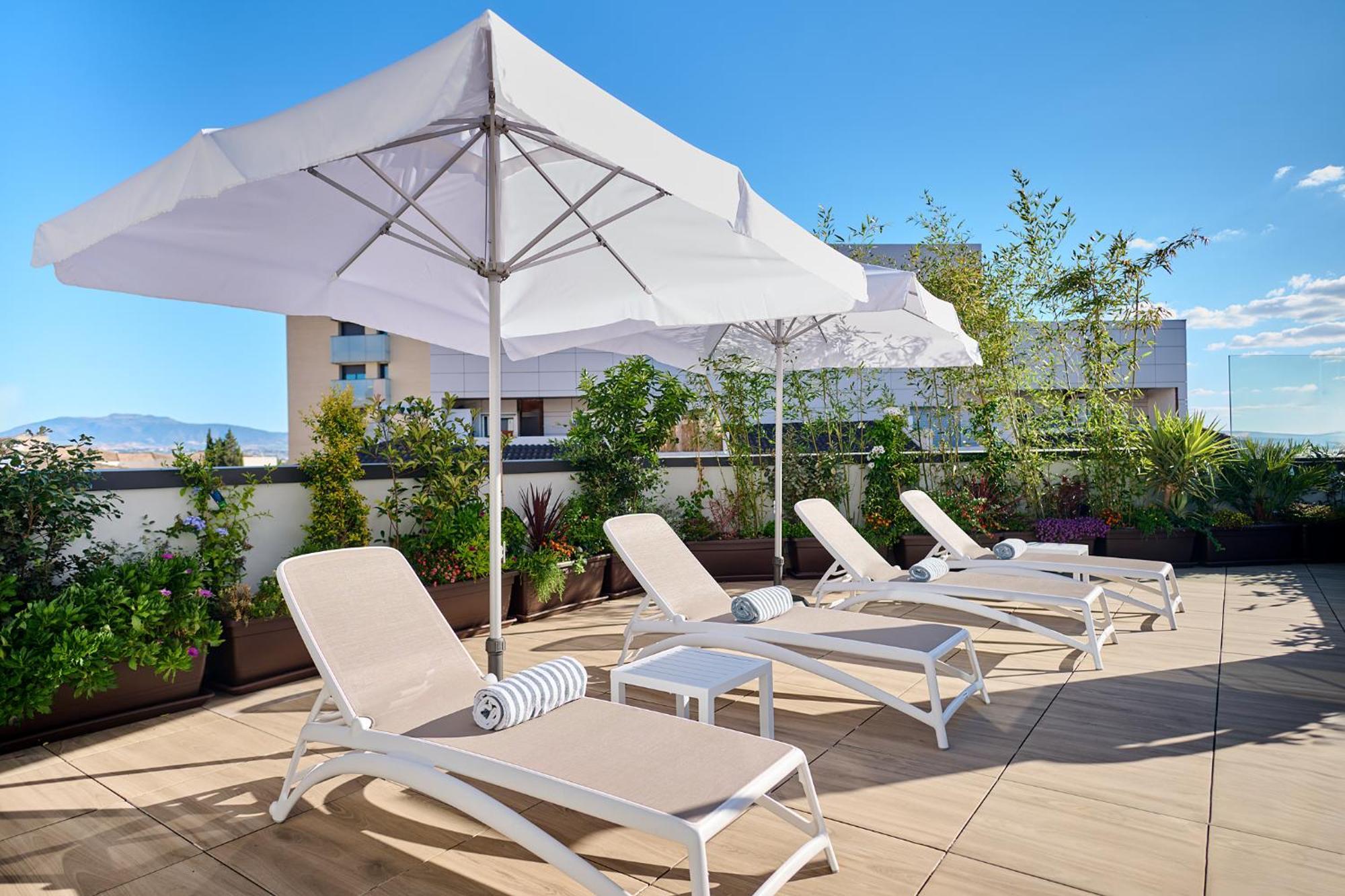 Apartamentos Luna Suites גרנדה מראה חיצוני תמונה