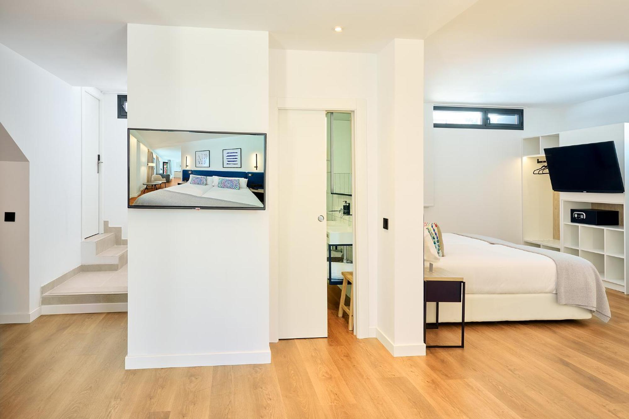 Apartamentos Luna Suites גרנדה מראה חיצוני תמונה