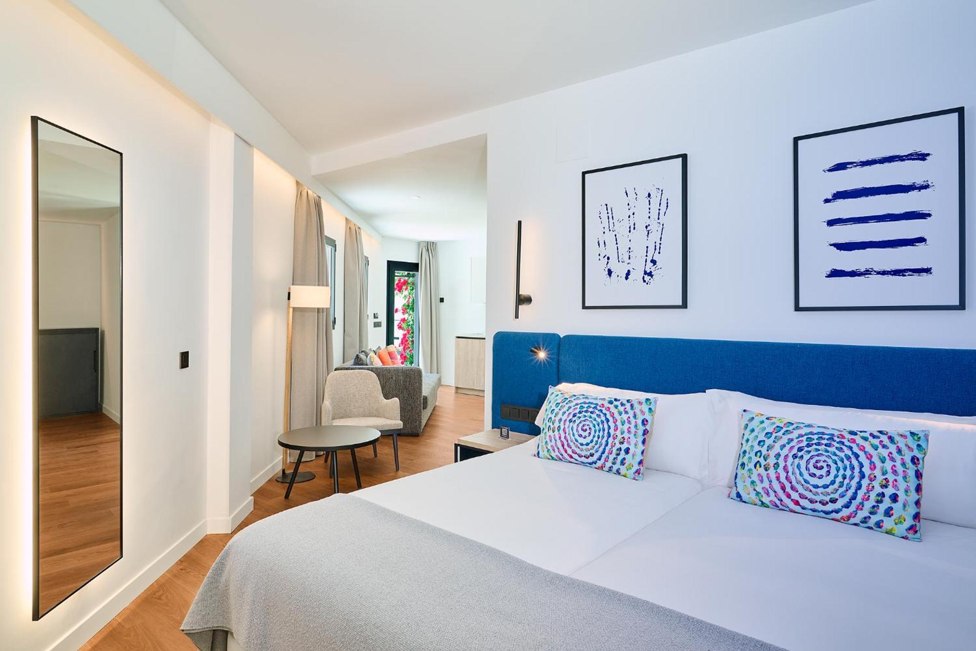 Apartamentos Luna Suites גרנדה מראה חיצוני תמונה